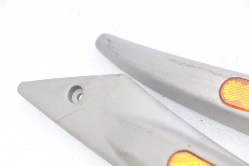 photo de ZITPLAATDEKSEL PIAGGIO LIBERTY 4T 50 (2004 - 2008) - Technische close-up