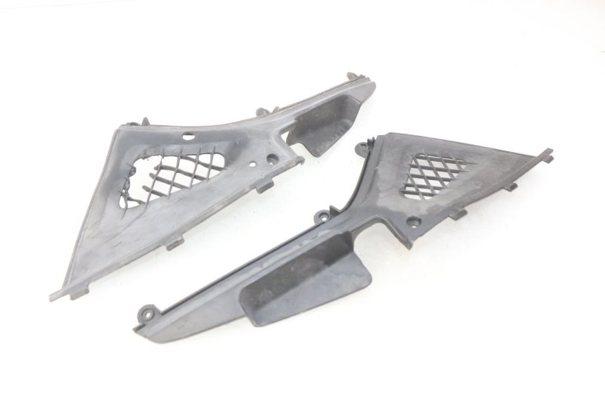 photo de ZITPLAATDEKSEL KYMCO PEOPLE 250 (2004 - 2008) - Hoofdaanzicht