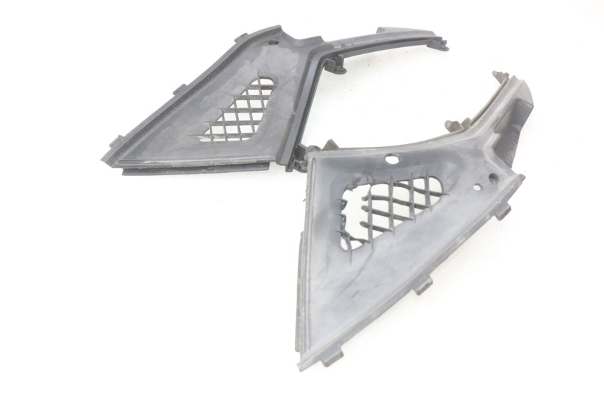 photo de ZITPLAATDEKSEL KYMCO PEOPLE 250 (2004 - 2008) - Technische close-up