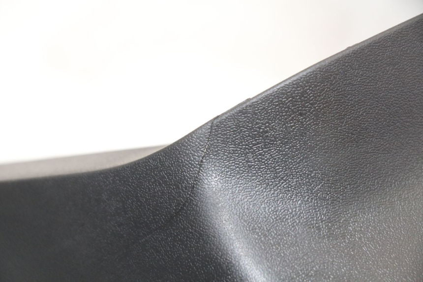 photo de ZITPLAATDEKSEL SUZUKI BURGMAN 125 (2018 - 2021) - Zoom op gebruiksstaat