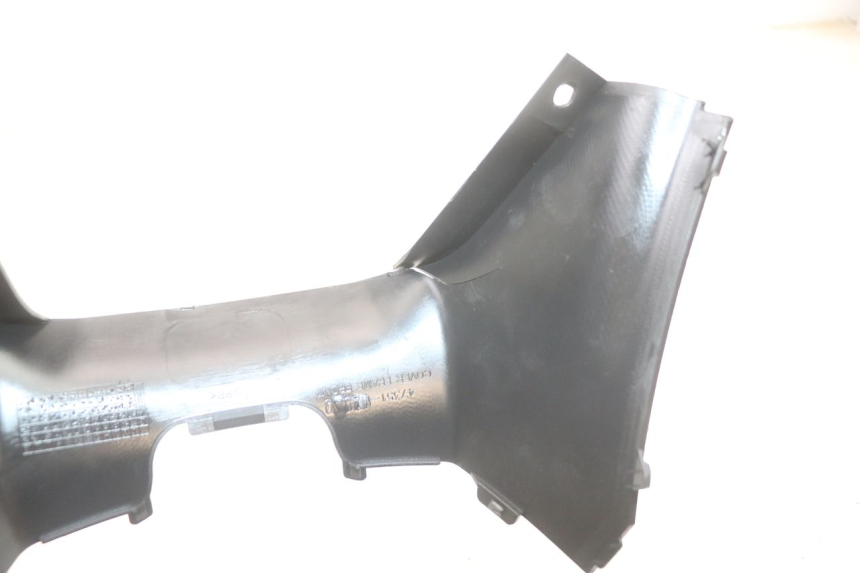 photo de ZITPLAATDEKSEL SUZUKI BURGMAN 125 (2018 - 2021) - Staat van het oppervlak