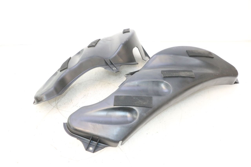 photo de ZITDEKSEL YAMAHA WAVE RUNNER GP R 1200 (2000 - 2003) - Detail van het onderdeel