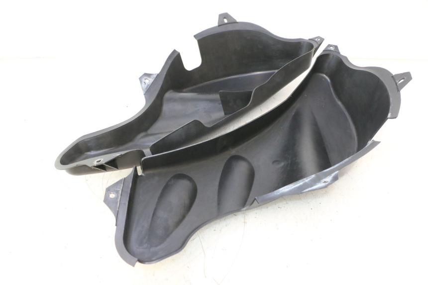 photo de ZITDEKSEL YAMAHA WAVE RUNNER GP R 1200 (2000 - 2003) - Zoom op gebruiksstaat