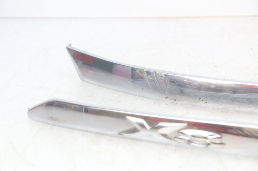 photo de ZITPLAATDEKSEL PIAGGIO X8 125 (2004 - 2007) - Visuele inspectie