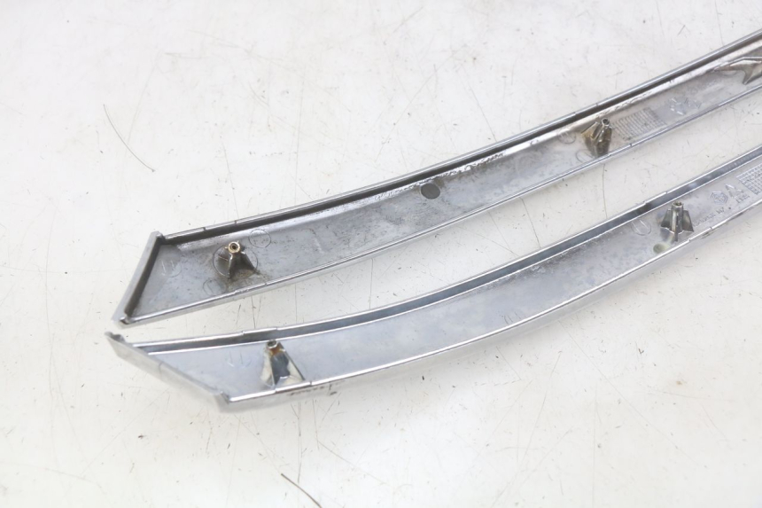 photo de ZITPLAATDEKSEL PIAGGIO X8 125 (2004 - 2007) - Gecontroleerd onderdeel