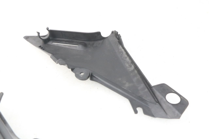 photo de ZITPLAATDEKSEL YAMAHA XJ600 XJ DIVERSION 600 (1992 - 1997) - Zoom op gebruiksstaat