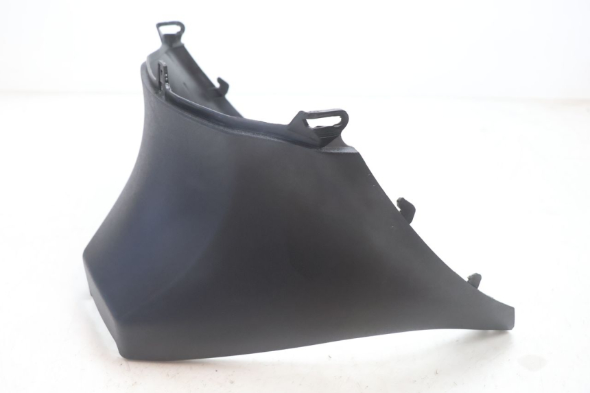 photo de ZITPLAATDEKSEL PIAGGIO ZIP 2T 50 (2009 - 2019) - Detail van het onderdeel
