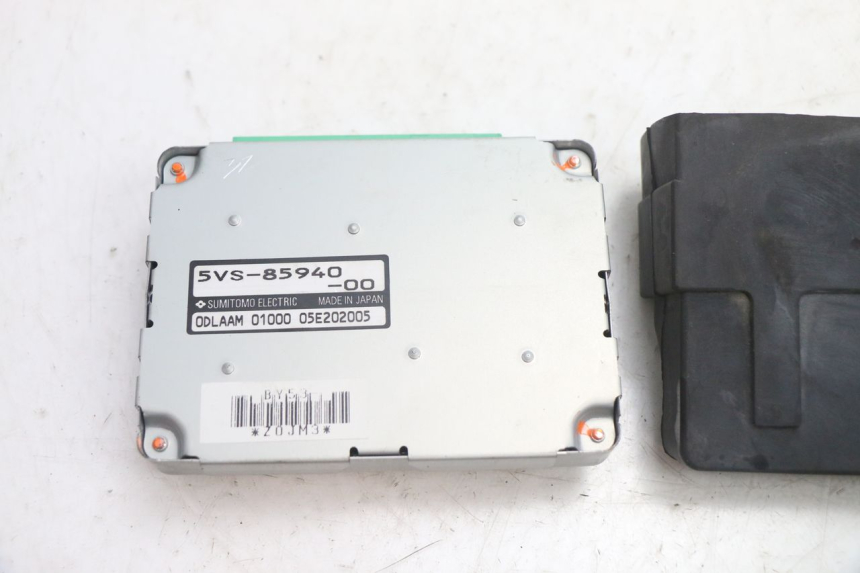 photo de ABS-besturingseenheid YAMAHA FJR 1300 (2001 - 2005) - Overzicht