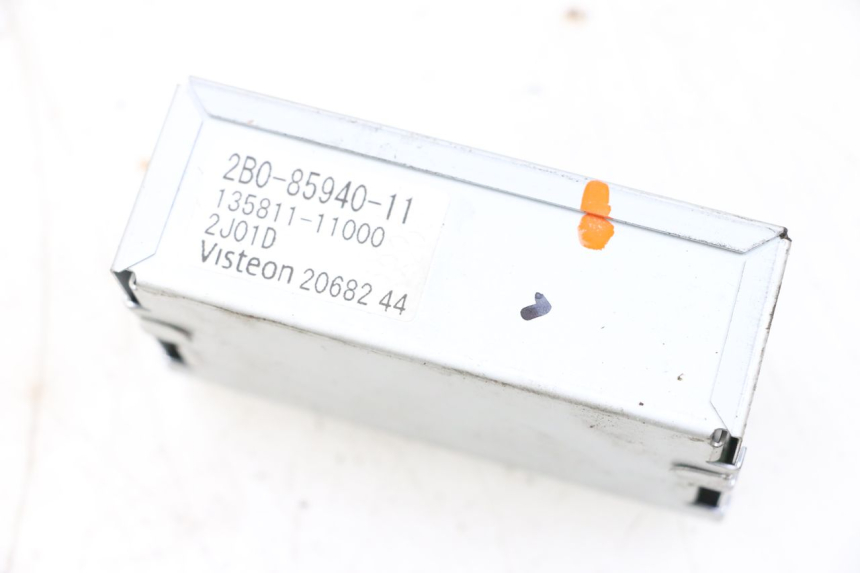 photo de ABS-regeleenheid YAMAHA TDM ABS 900 (2002 - 2014) - Zoom op gebruiksstaat