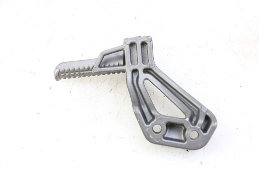 photo de ACHTERSTE RECHTER VOETSTEUN ORCAL CAVARO 4T 50 (2019 - 2023) - Zoom op gebruiksstaat