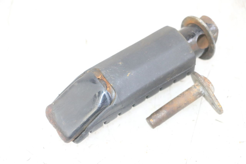 photo de ACHTERSTE RECHTER VOETSTEUN HONDA CBF 500 (2004 - 2007) - Technische close-up