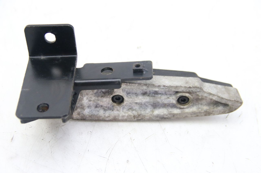 photo de ACHTERSTE RECHTER VOETSTEUN PEUGEOT CITYSTAR 50 (2013 - 2017) - Bevestigingspunten