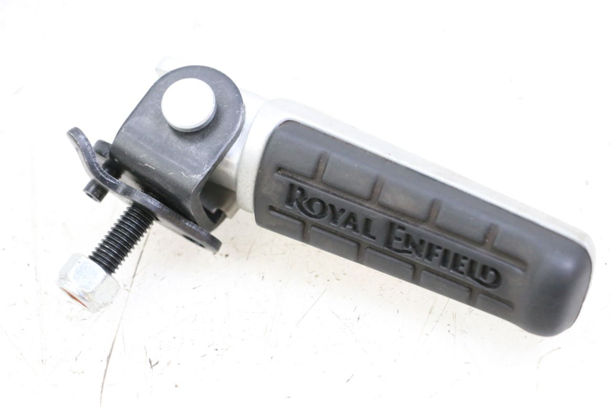 photo de ACHTERSTE RECHTER VOETSTEUN ROYAL ENFIELD CONTINENTAL GT 650 (2019 - 2024) - Detail van het onderdeel