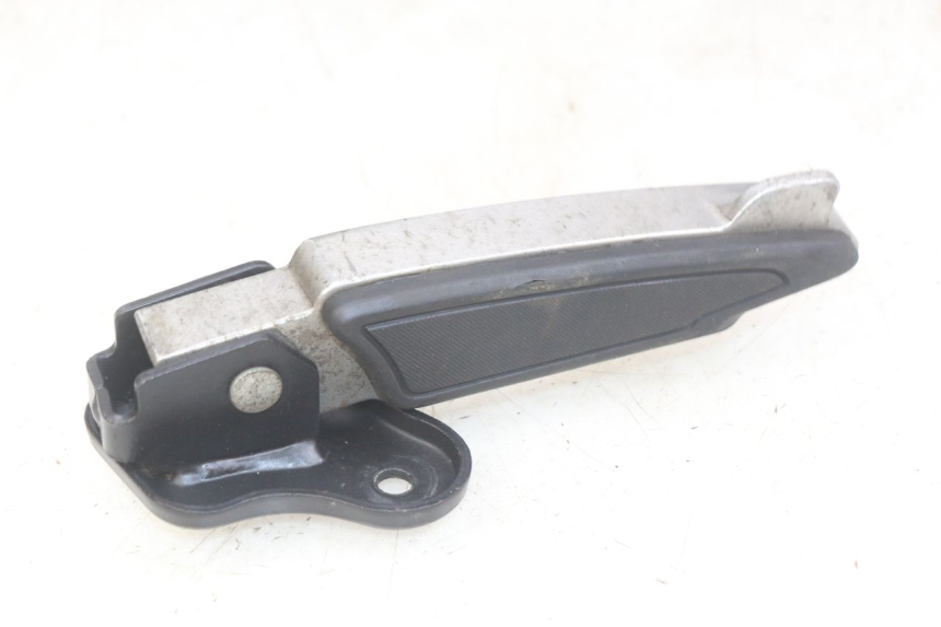 photo de ACHTERRECHTE VOETSTEUN PEUGEOT DJANGO 4T 50 (2014 - 2019) - Hoofdaanzicht