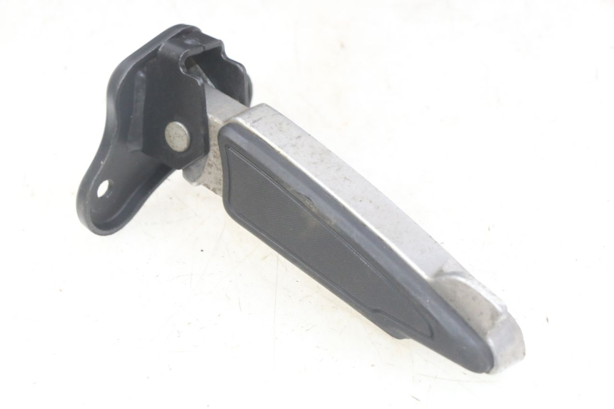 photo de ACHTERRECHTE VOETSTEUN PEUGEOT DJANGO 4T 50 (2014 - 2019) - Andere kijkhoek