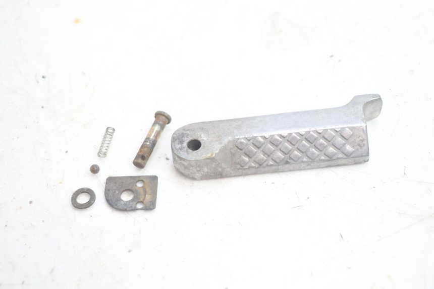 photo de RECHTER ACHTERVOETSTEUN CF MOTO E-CHARM 125 (2005 - 2008) - Hoofdaanzicht