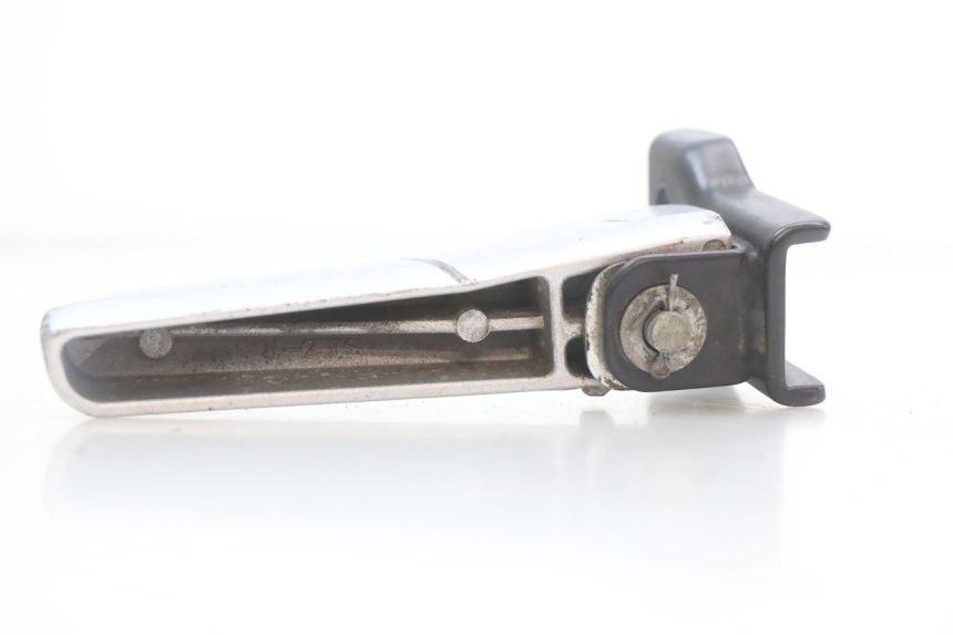 photo de ACHTERSTE RECHTER VOETSTEUN LONGJIA EASY MAX 125 (2020 - 2024) - Overzicht