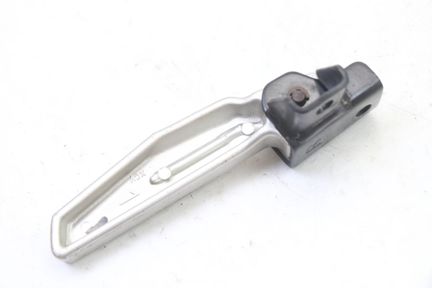 photo de ACHTERSTE RECHTER VOETSTEUN SYM FIDDLE 3 III 125 (2014 - 2020) - Andere kijkhoek