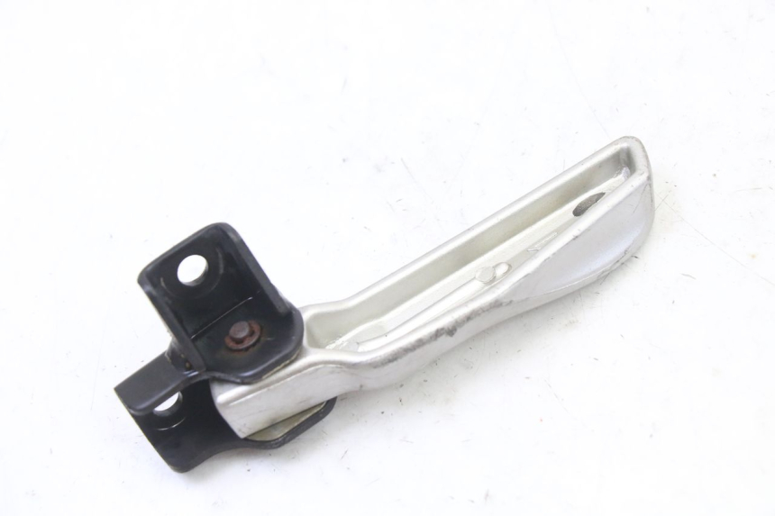 photo de ACHTERSTE RECHTER VOETSTEUN SYM FIDDLE 3 III 125 (2014 - 2020) - Technische close-up