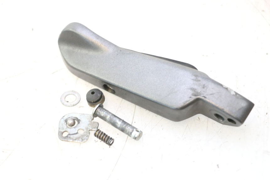 photo de RECHTER ACHTERVOETSTEUN HONDA FJS SILVER WING SILVERWING 400 (2005 - 2008) - Staat van het oppervlak
