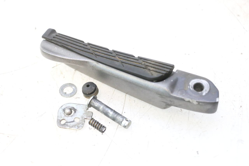photo de RECHTER ACHTERVOETSTEUN HONDA FJS SILVER WING SILVERWING 400 (2005 - 2008) - Gecontroleerd onderdeel