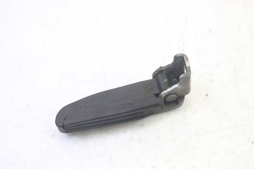 photo de ACHTERSTE RECHTER VOETSTEUN PIAGGIO FLY 4T 50 (2013 - 2017) - Overzicht