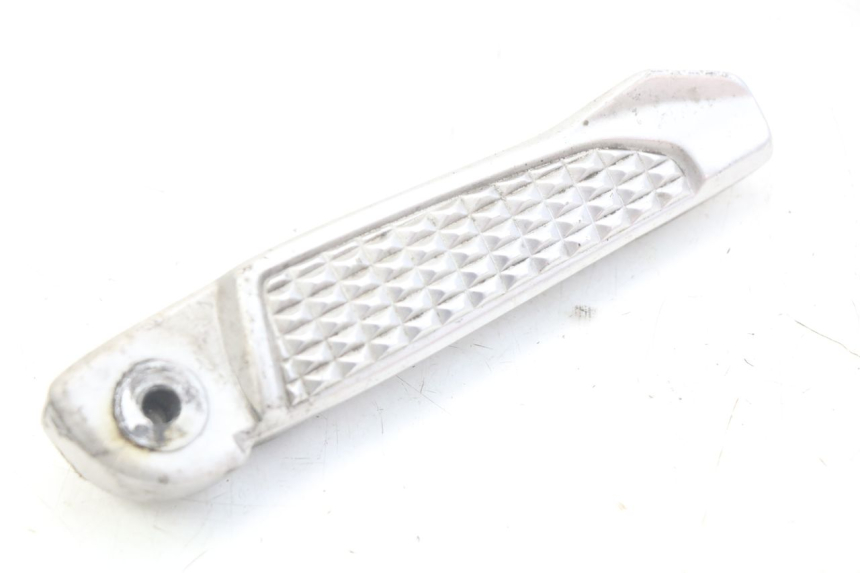 photo de ACHTERSTE RECHTER VOETSTEUN HONDA FORZA 125 (2015 - 2016) - Hoofdaanzicht