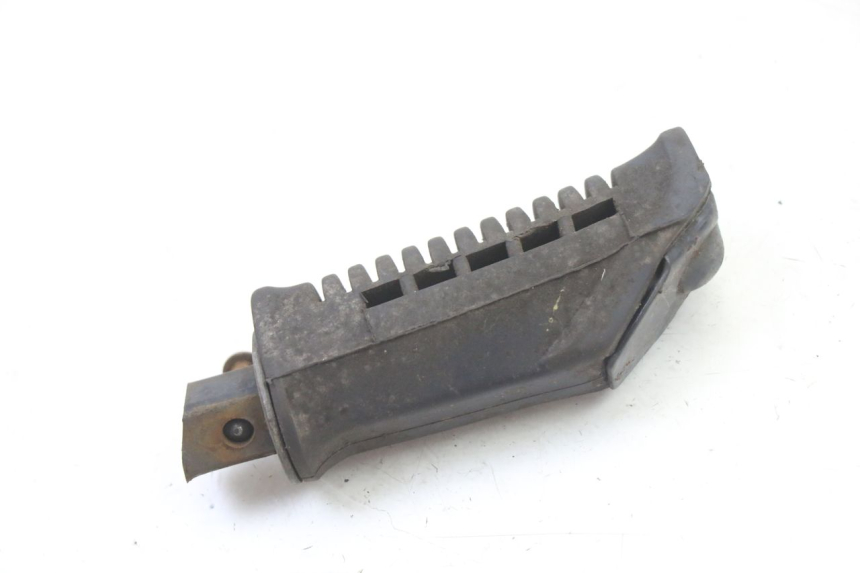 photo de ACHTERRECHTE VOETSTEUN SUZUKI GS GSE 500 (2001 - 2003) - Technische close-up