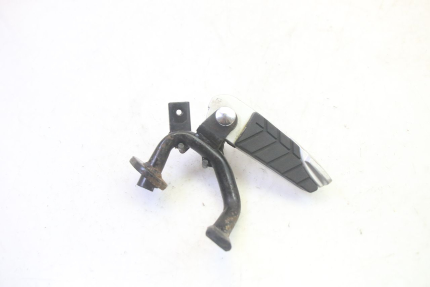 photo de ACHTERRECHTE VOETSTEUN SYM GTS EVO 125 (2009 - 2013) - Zoom op gebruiksstaat