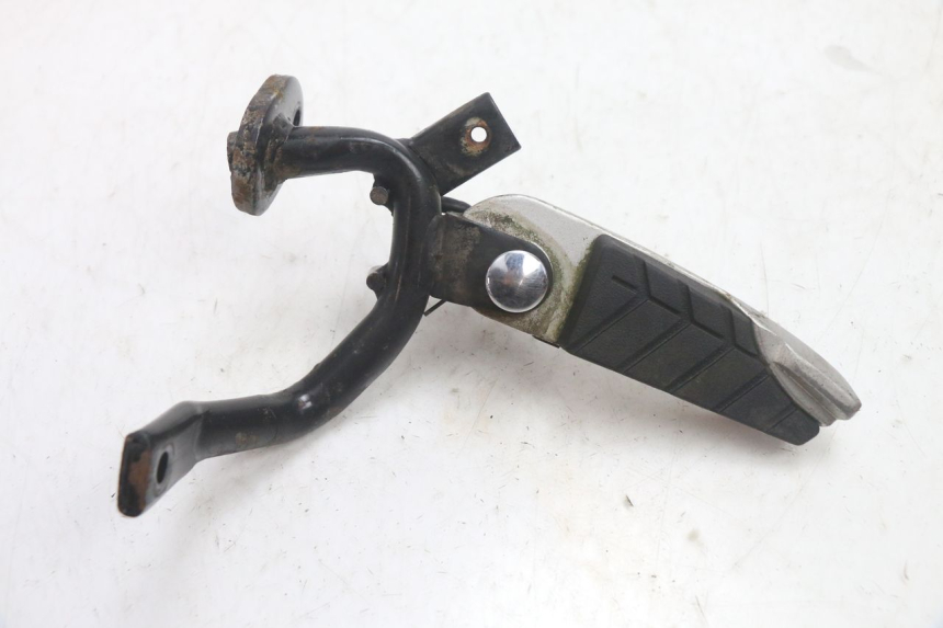 photo de ACHTERRECHTE VOETSTEUN SYM GTS EVO 125 (2009 - 2013) - Hoofdaanzicht