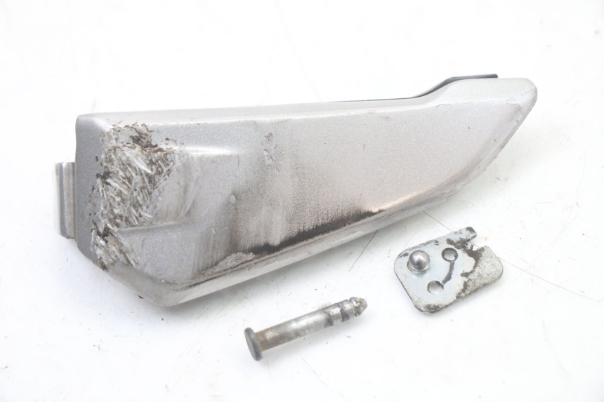 photo de ACHTERRECHTE VOETSTEUN HONDA SH i 300 (2015 - 2020) - Hoofdaanzicht