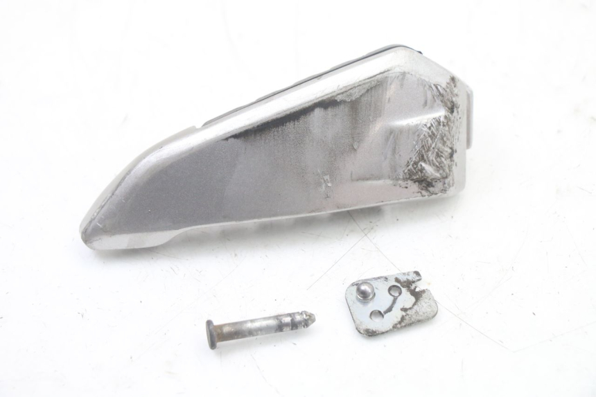 photo de ACHTERRECHTE VOETSTEUN HONDA SH i 300 (2015 - 2020) - Detail van het onderdeel