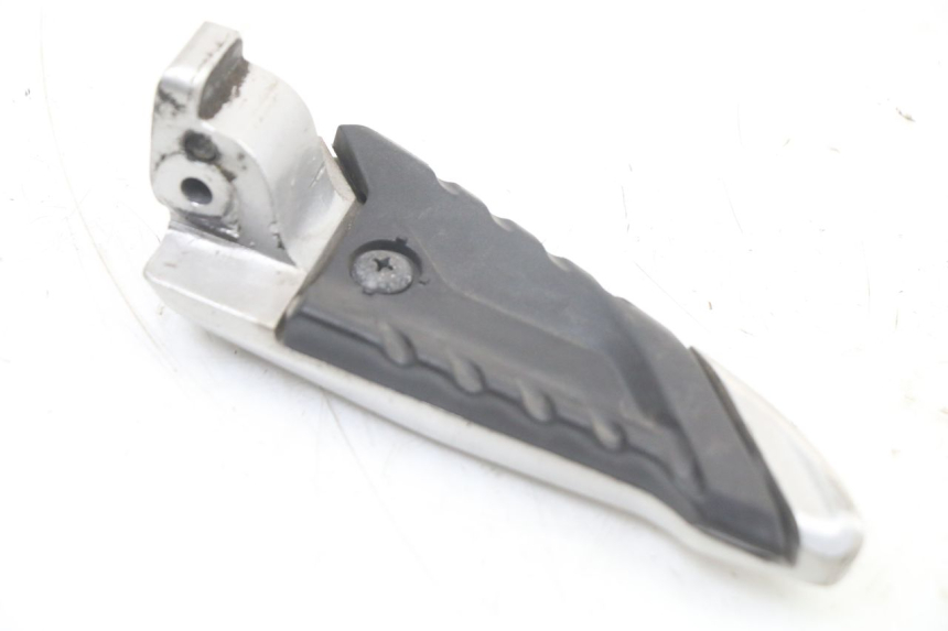 photo de ACHTERRECHTE VOETSTEUN HONDA SH i 300 (2015 - 2020) - Andere kijkhoek