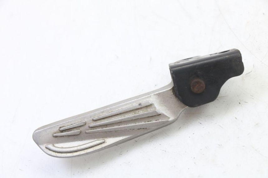 photo de ACHTERSTE RECHTER VOETSTEUN SYM JET 14 4T 50 (2018 - 2022) - Detail van het onderdeel