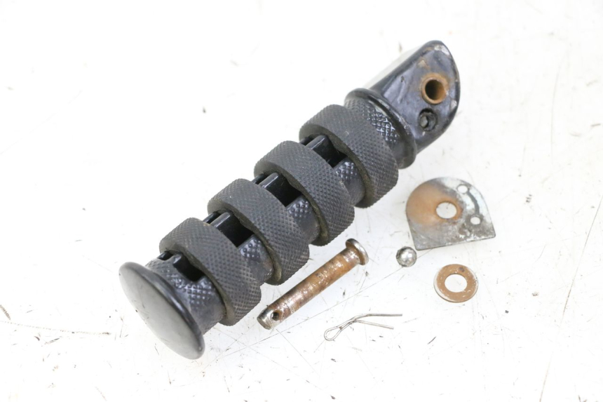 photo de ACHTERSTE RECHTER VOETSTEUN KEEWAY K-LIGHT KLIGHT 125 (2018 - 2025) - Hoofdaanzicht