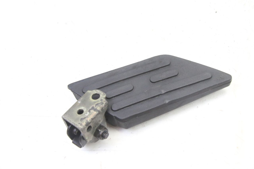 photo de ACHTERSTE RECHTER VOETSTEUN PEUGEOT KISBEE 2T 50 (2018 - 2022) - Zoom op gebruiksstaat