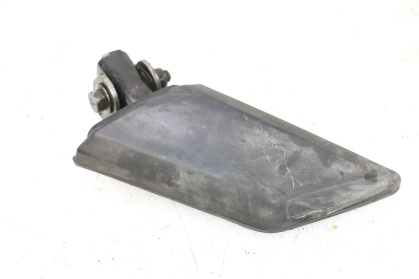 photo de ACHTERSTE RECHTER VOETSTEUN PEUGEOT KISBEE 2T 50 (2010 - 2017) - Zoom op gebruiksstaat