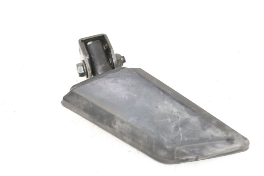 photo de ACHTERSTE RECHTER VOETSTEUN PEUGEOT KISBEE 2T 50 (2010 - 2017) - Bevestigingspunten