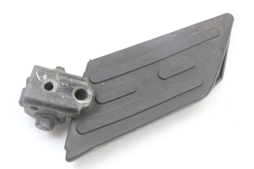 photo de ACHTERSTE RECHTER VOETSTEUN PEUGEOT KISBEE 4T 50 (2018 - 2022) - Andere kijkhoek