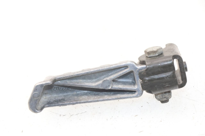 photo de ACHTERSTE RECHTER VOETSTEUN PEUGEOT LUDIX 50 (2008 - 2017) - Zoom op gebruiksstaat