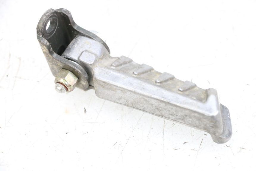 photo de ACHTERSTE RECHTER VOETSTEUN PEUGEOT LUDIX 50 (2005 - 2007) - Andere kijkhoek