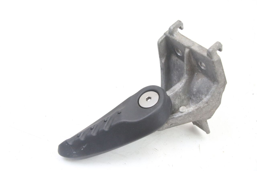 photo de ACHTERSTE RECHTER VOETSTEUN MBK OVETTO ONE 2T 50 (2013 - 2017) - Hoofdaanzicht