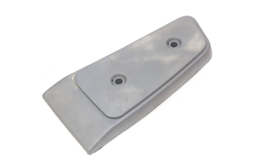 photo de ACHTERSTE RECHTER VOETSTEUN PIAGGIO MP3 LT 300 (2010 - 2016) - Zoom op gebruiksstaat