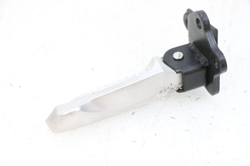 photo de ACHTERSTE RECHTER VOETSTEUN YAMAHA NEO'S CORE 1 (2022 - 2026) - Overzicht