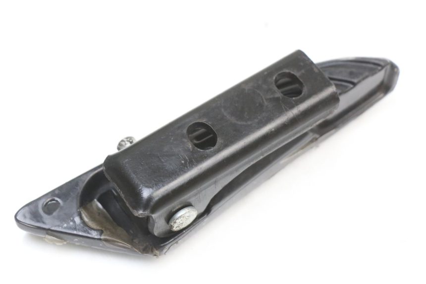 photo de ACHTERSTE RECHTER VOETSTEUN PIAGGIO NEW TYPHOON 50 (2018 - 2021) - Detail van het onderdeel