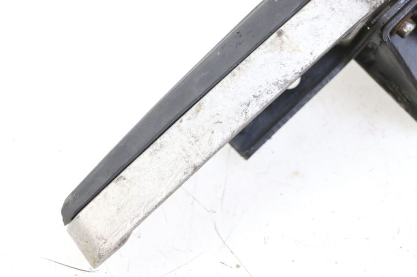 photo de ACHTERSTE RECHTER VOETSTEUN PEUGEOT CITYSTAR 125 (2011 - 2017) - Technische close-up