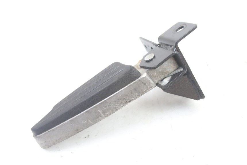 photo de ACHTERSTE RECHTER VOETSTEUN PEUGEOT CITYSTAR 2T 50 (2018 - 2021) - Zoom op gebruiksstaat