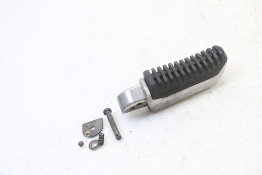 photo de ACHTERSTE RECHTER VOETSTEUN MAG POWER R-STREET 50 (2016 - 2025) - Hoofdaanzicht