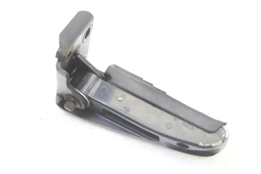 photo de ACHTERSTE RECHTER VOETSTEUN GILERA RUNNER SP 50 (2006 - 2008) - Overzicht