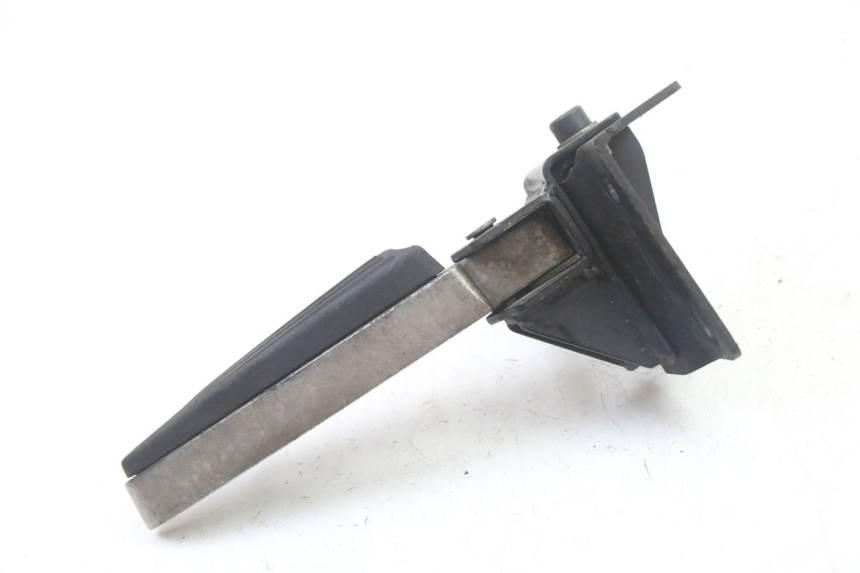 photo de ACHTERSTE RECHTER VOETSTEUN PEUGEOT SATELIS 125 (2013 - 2018) - Zoom op gebruiksstaat